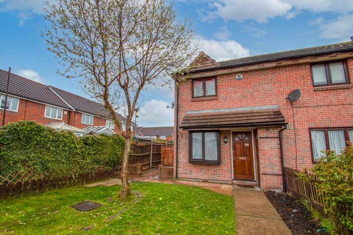 1 Bedroom End Of Terrace House To Rent In The Terraces, Dartford, DA2