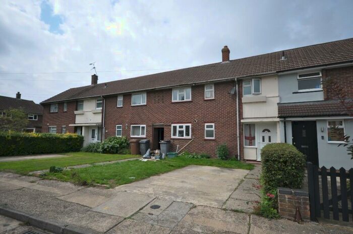 3 Bedroom Terraced House To Rent In Hillary Close, Chelmsford, Essex, CM1