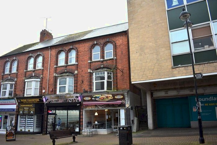 2 Bedroom Maisonette To Rent In Town Centre, Yeovil, Somerset BA20