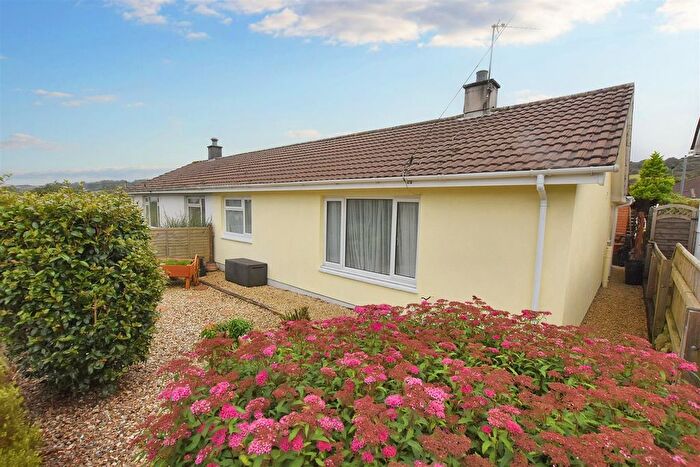 2 Bedroom Semi Detached Bungalow For Sale In Lannarth Glas, Lanner, TR16
