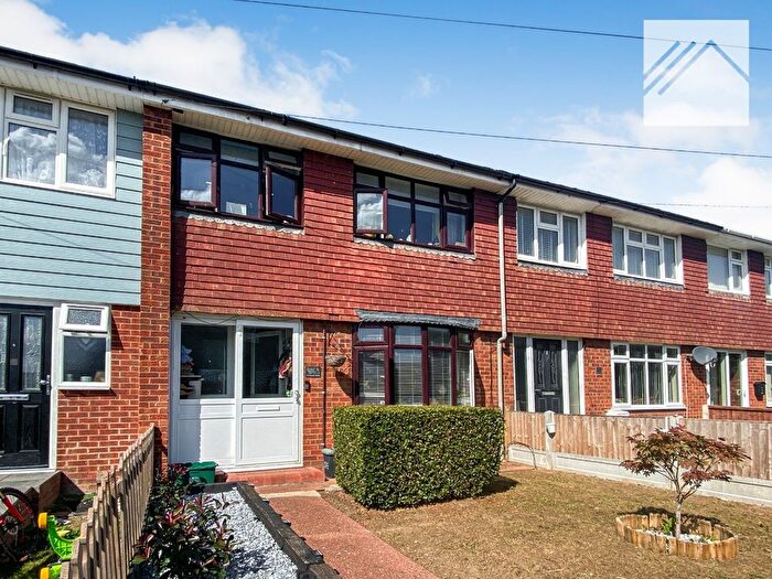 3 Bedroom Terraced House For Sale In St. Davids Walk, Canvey Island, SS8