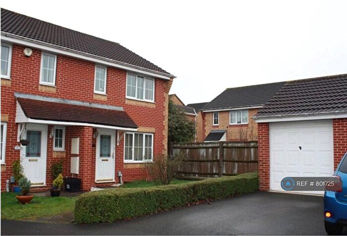 2 Bedroom End Of Terrace House To Rent In Paddick Drive, Lower Earley, Reading, RG6