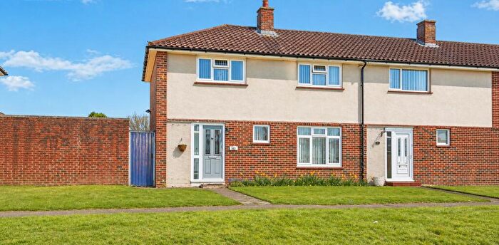 3 Bedroom End Of Terrace House For Sale In Charden Road, Gosport, PO13