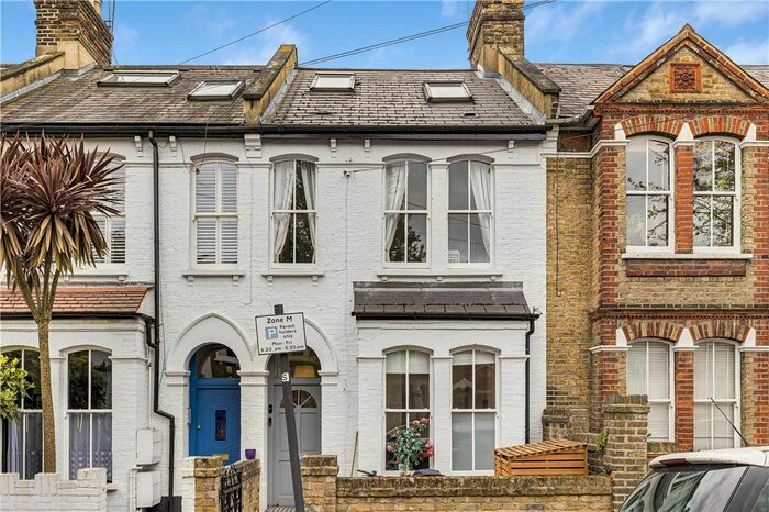 2 Bedroom Flat To Rent In Beaumont Road, London, W4