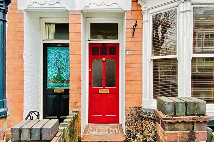 3 Bedroom Terraced House For Sale In Harrow Road, Off Fosse Road South, Leicester, LE3