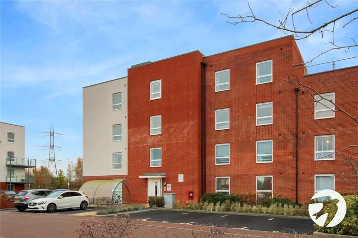 2 Bedroom Flat To Rent In Lett Lane, Castle Hill, Ebbsfleet Valley, Swanscombe DA10