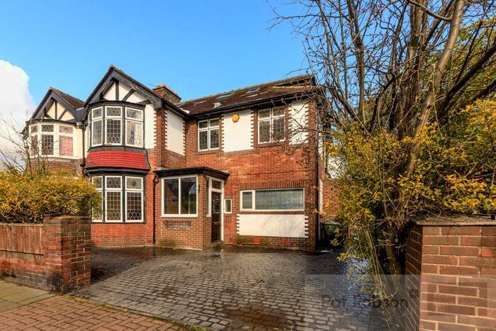 4 Bedroom Semi-Detached House To Rent In Jesmond Dene Road, High West Jesmond, NE2
