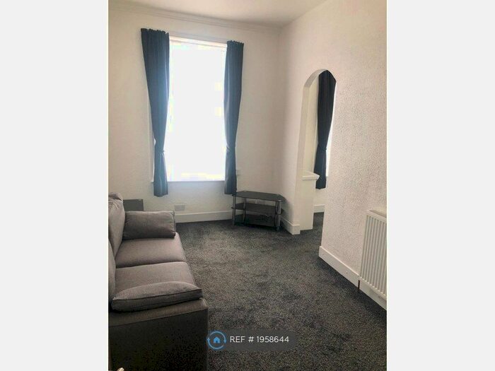 1 Bedroom Flat To Rent In Braddons Hill Road East, Torquay, TQ1