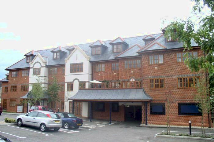 2 Bedroom Apartment To Rent In Kings Road, Godalming, Surrey, GU7