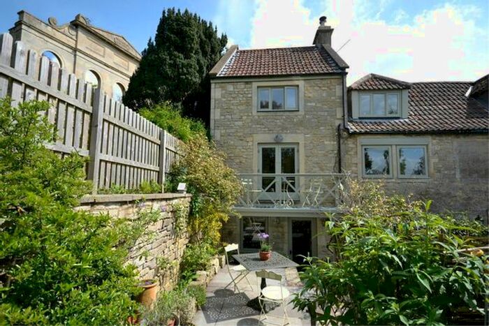 3 Bedroom End Of Terrace House To Rent In Coppice Hill, Bradford-On-Avon, BA15