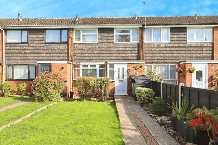 3 Bedroom Terraced House For Sale In Calcot Drive, Wolverhampton, West Midlands, WV6