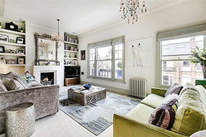 3 Bedroom Flat To Rent In Fulham Park Gardens, Fulham, SW6