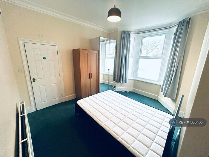 7 Bedroom Terraced House To Rent In Alloa Road, London, SE8
