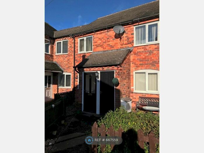 2 Bedroom Terraced House To Rent In Foregate Street, Redditch, B96