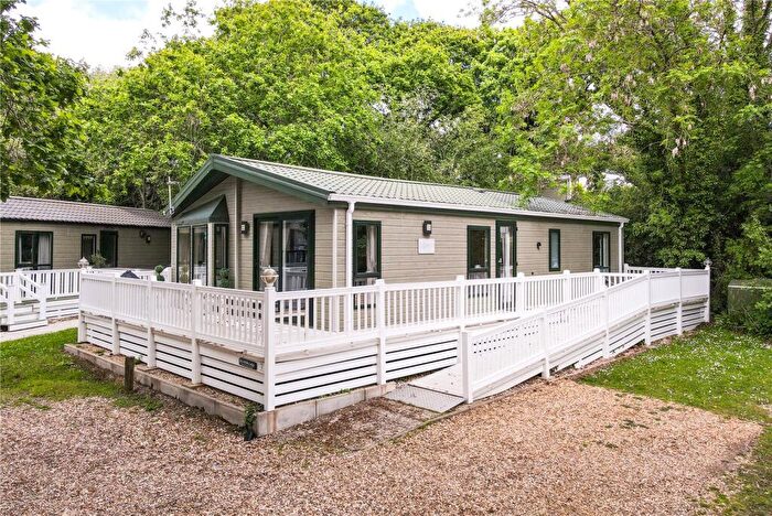 2 Bedroom Park Home For Sale In Rosewood, Shorefield Country Park, Downton, Hampshire, SO41