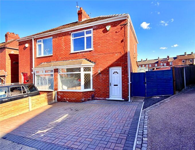 2 Bedroom Semi Detached House For Sale In Queens Gardens, Wombwell, Barnsley, South Yorkshire, S73
