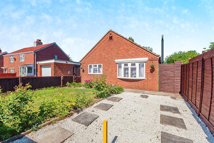 3 Bedroom Detached Bungalow For Sale In Bell Lane, Fosdyke, Boston, PE20