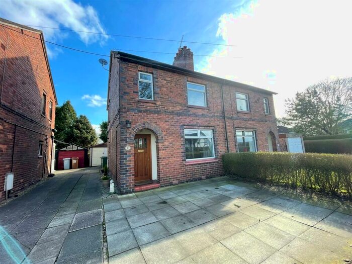 3 Bedroom Semi-Detached House For Sale In Sandy Lane, Winterley, Sandbach, CW11