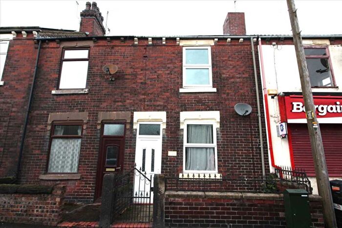 3 Bedroom Terraced House To Rent In Furlong Rd, Stoke On Trent, Tunstall, ST6