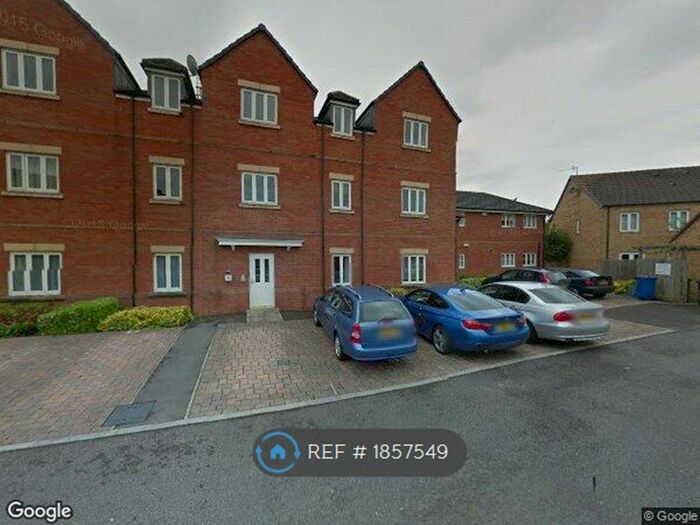 2 Bedroom Flat To Rent In Shepherds Walk, Bradley Stoke, Bristol, BS32