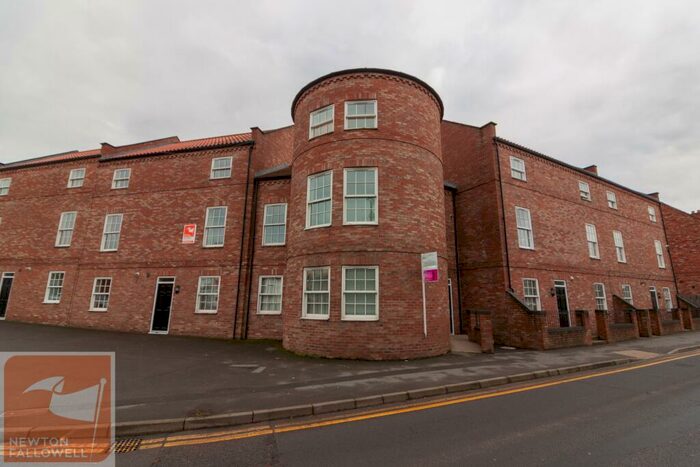 2 Bedroom Semi-Detached House To Rent In Wellesley Court, Retford, DN22