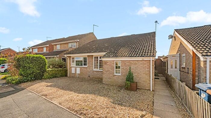 3 Bedroom Detached Bungalow For Sale In Abington Grove, Elm, Wisbech, Cambridgeshire, PE14