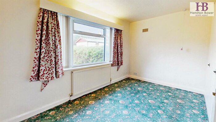 2 Bedroom Detached Bungalow For Sale In Halifax Road, Shelf, Halifax, HX3