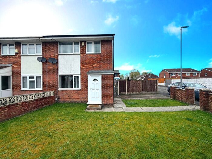 3 Bedroom Semi Detached House For Sale In Saxon Way, Shevington Park, L33