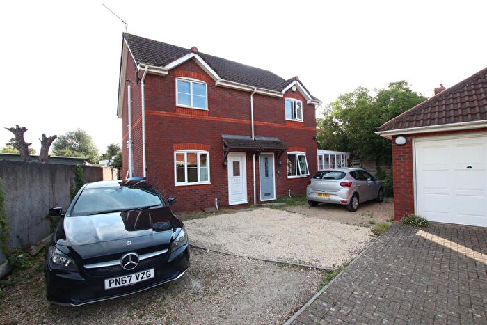 2 Bedroom House To Rent In Bower Road, Bristol, BS3