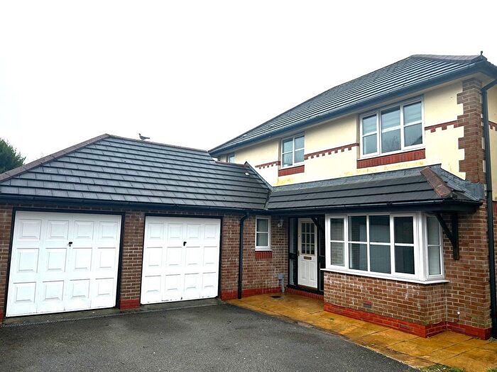 4 Bedroom Property To Rent In Century Close, St. Austell, PL25