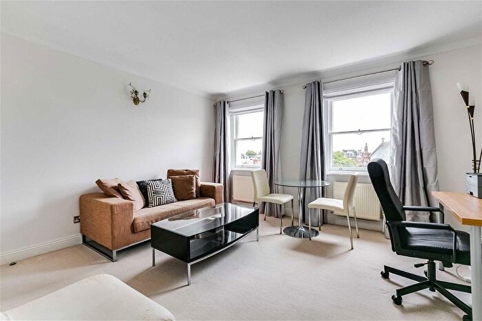 1 Bedroom Flat To Rent In Queen's Gate, London, SW7