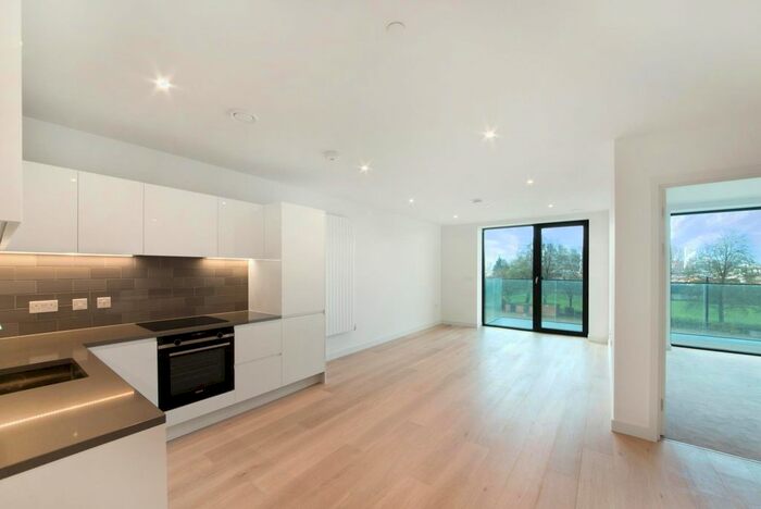 1 Bedroom Flat To Rent In John Cabot House, Royal Wharf, London, E16