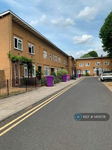 4 Bedroom Terraced House To Rent In Shandy Street, London, E1