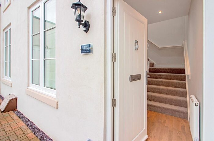 2 Bedroom Link Detached House To Rent In A The Cottage, Village Road, Clifton Village, Nottingham, NG11