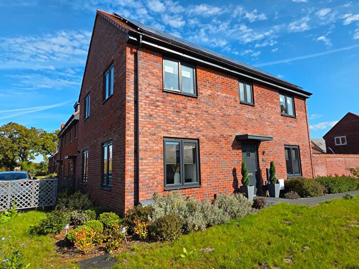 4 Bedroom Detached House For Sale In Afton Way, Northampton, NN6
