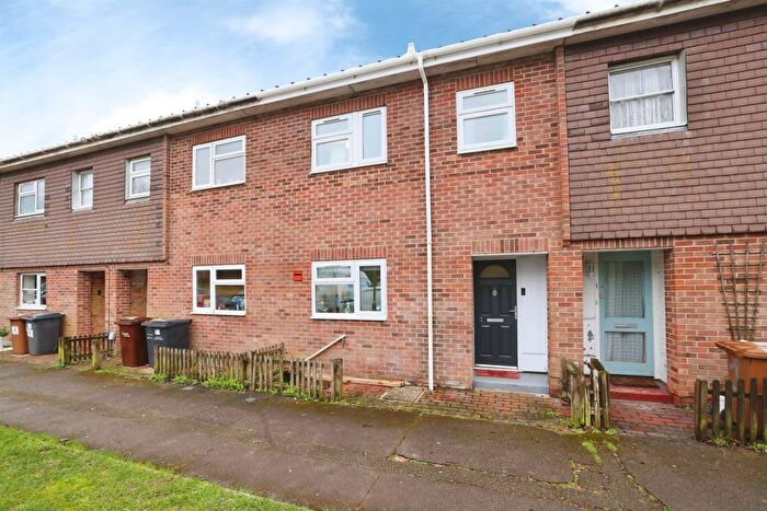 3 Bedroom Terraced House For Sale In Galahad Close, Andover, SP10