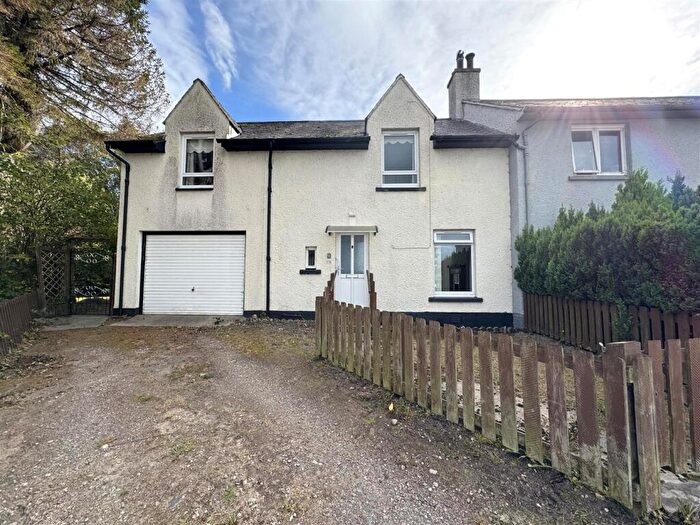 4 Bedroom End Of Terrace House For Sale In Ardcroy Road, Croy, IV2