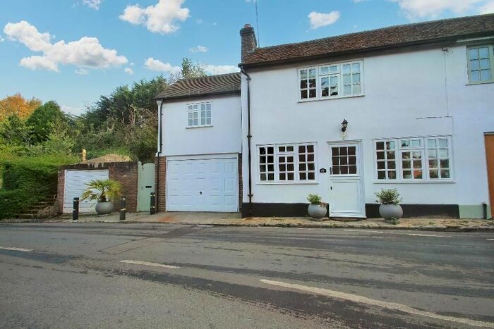 2 Bedroom End Of Terrace House To Rent In The Street, Puttenham, Guildford, GU3