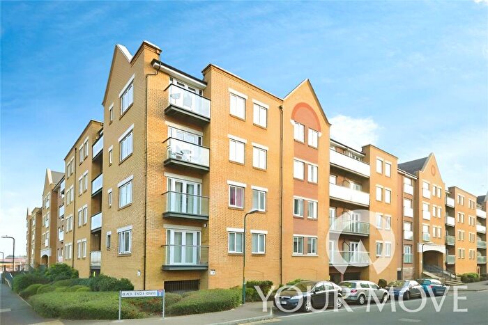 2 Bedroom Flat To Rent In Black Eagle Drive, Northfleet, Gravesend, Kent, DA11