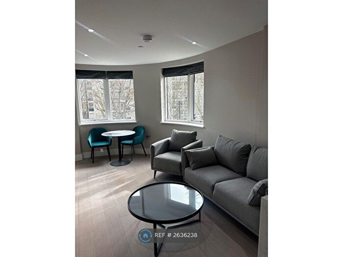 1 Bedroom Flat To Rent In Hyde Lane, London, SW11