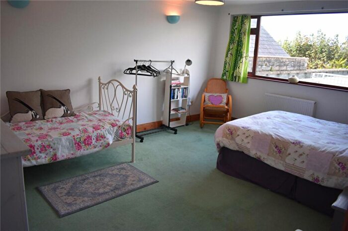 2 Bedroom Detached House For Sale In East Street, Newport, Pembrokeshire, SA42