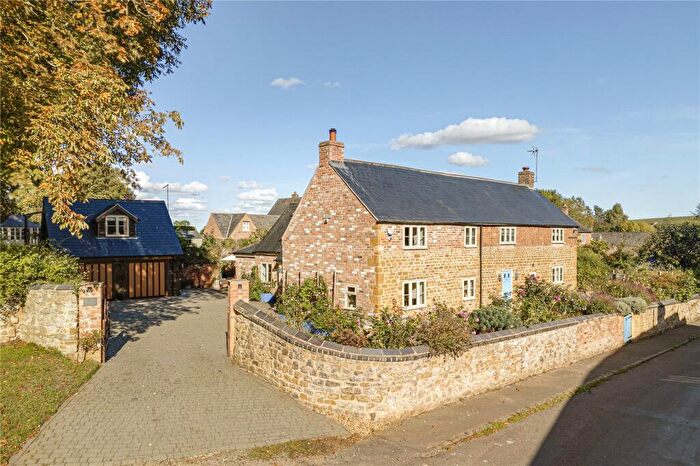 5 Bedroom Detached House For Sale In Main Street, Pickwell, LE14