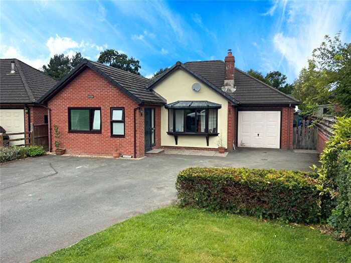 4 Bedroom Bungalow For Sale In Talerddig Road, Llanerfyl, Welshpool, Powys, SY21