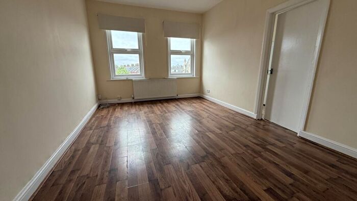 2 Bedroom Flat To Rent In Mount Pleasant Road, Tottenham, N17