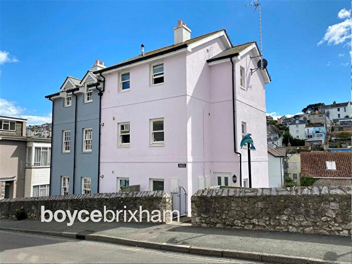 2 Bedroom Flat To Rent In Middle Street, Harbour Area, Brixham, TQ5