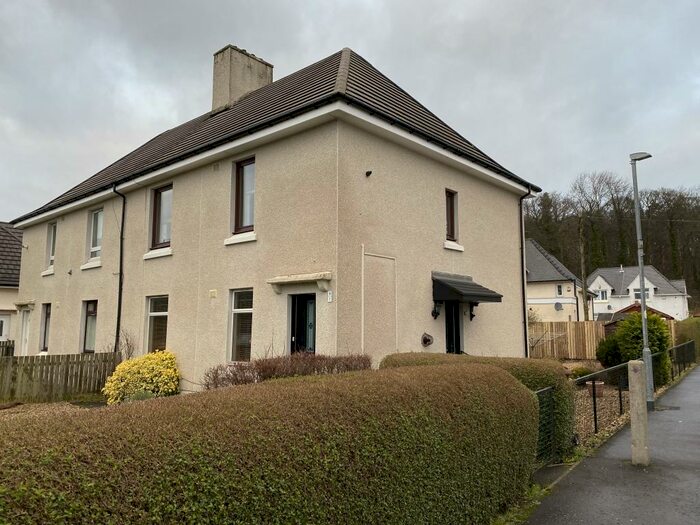 2 Bedroom Ground Flat To Rent In Beardmore Cottages, Old Greenock Road, Inchinnan, PA4