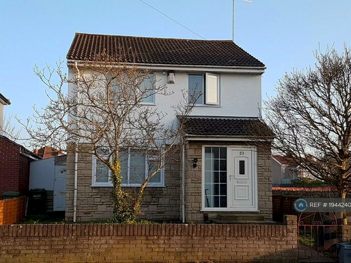 5 Bedroom Detached House To Rent In Downend Road, Bristol, BS16