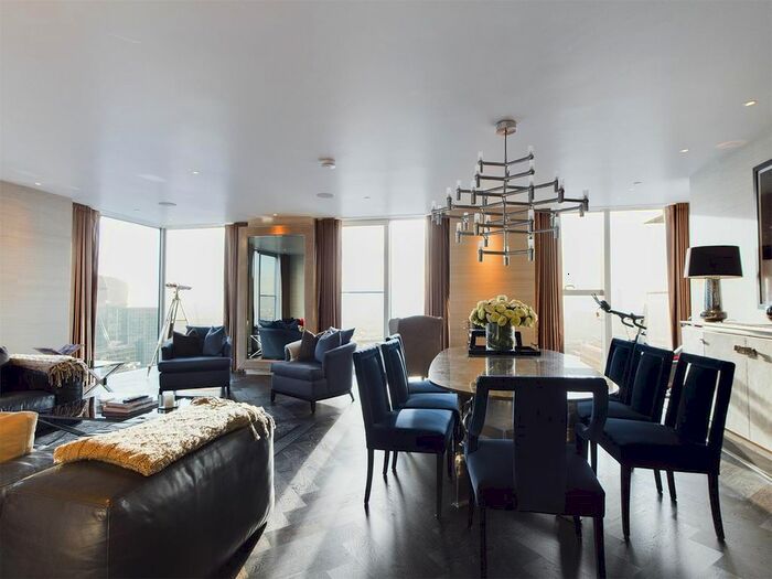 2 Bedroom Flat To Rent In The Heron, Moor Lane, London, EC2Y