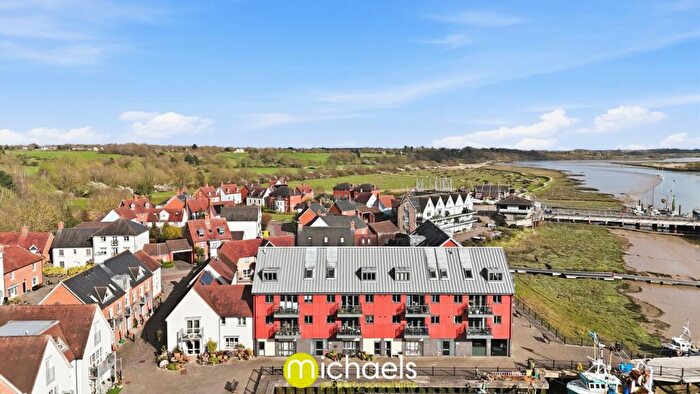 2 Bedroom Apartment For Sale In Walter Radcliffe Road, Wivenhoe, Colchester, CO7