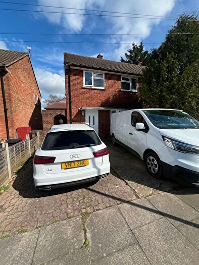 3 Bedroom Semi-Detached House To Rent In Acworth Crescent, Luton, LU4